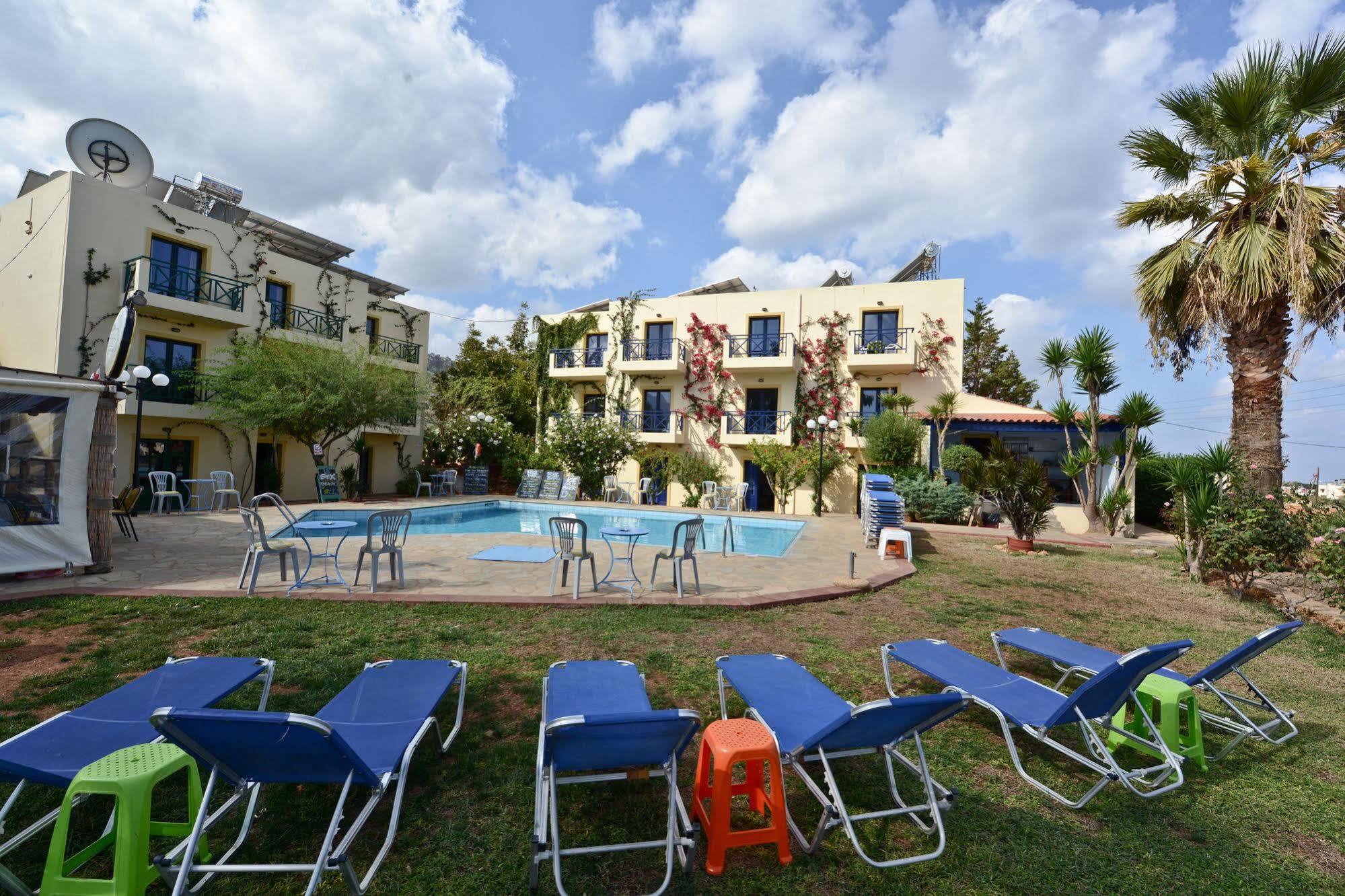 Milos Studios Malia Esterno foto